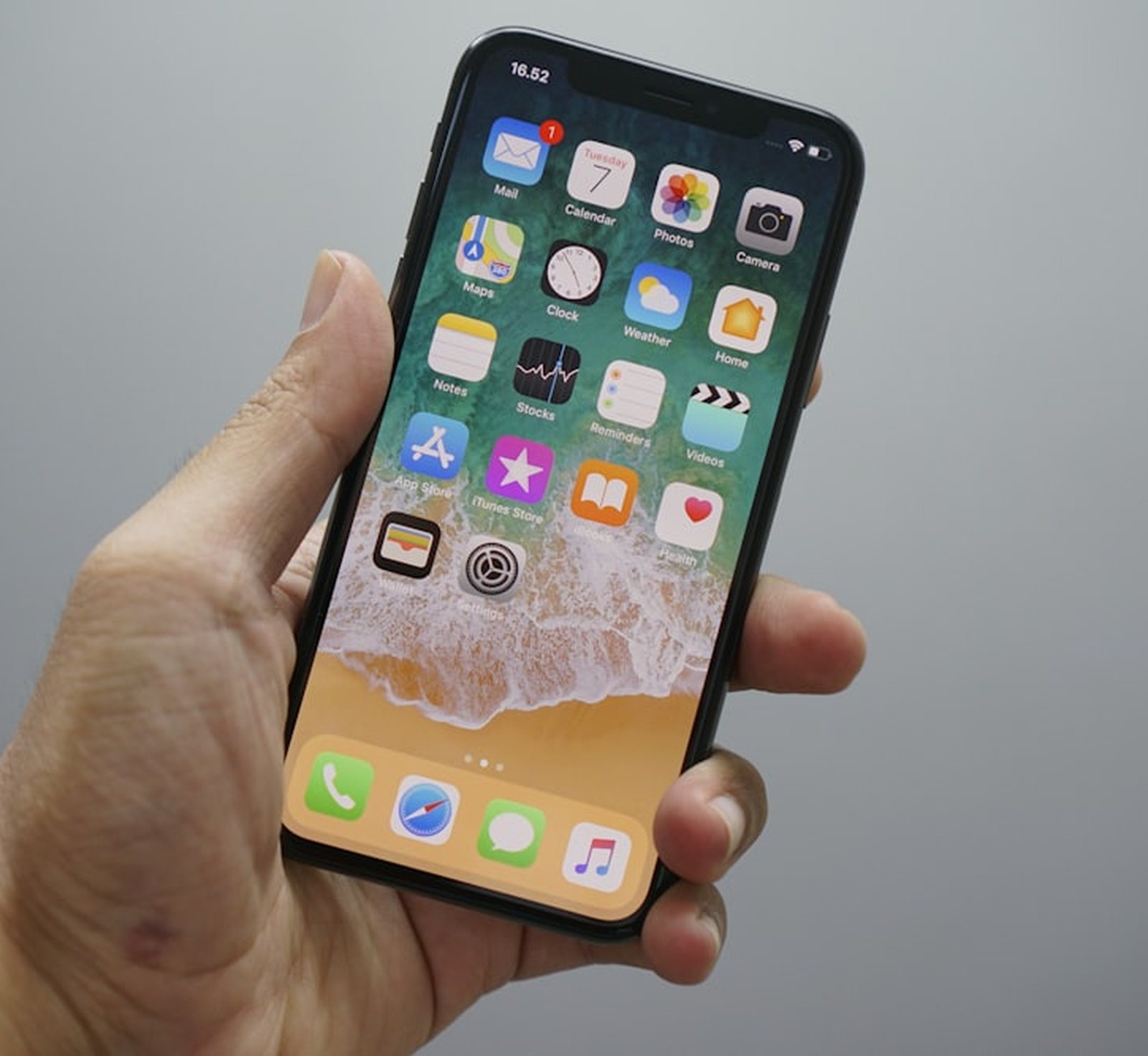 iPhone X